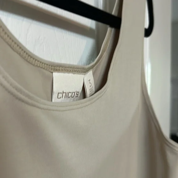 Chico’s tan microfiber tank (XL/3) - Picture 2 of 3